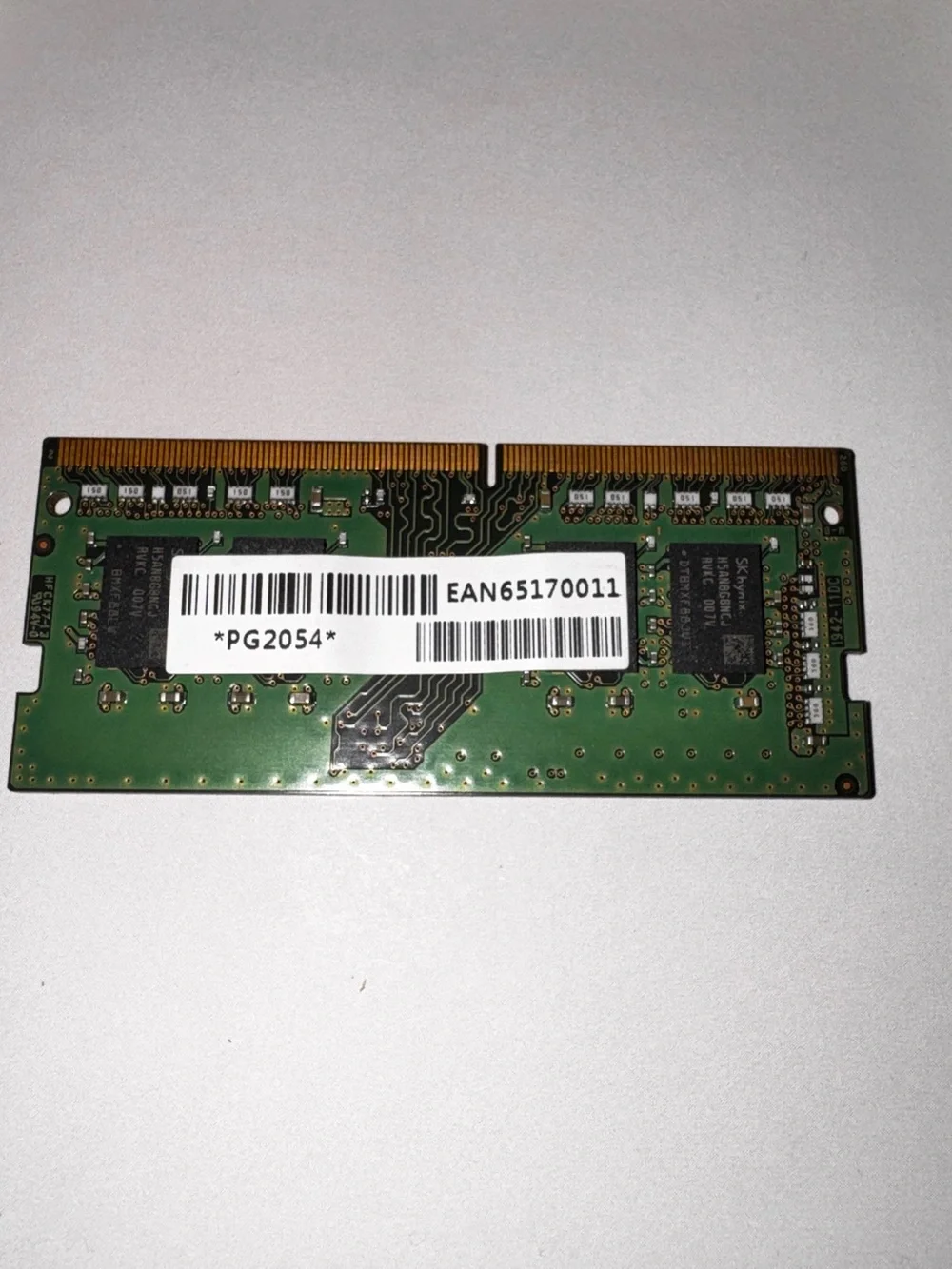 Crucial 8GB DDR4 2666MHz RAM Module Green - Picture 2 of 4